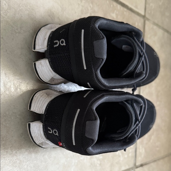 On Running Black Athletic Shoes with White Soles - Picture 4 of 5